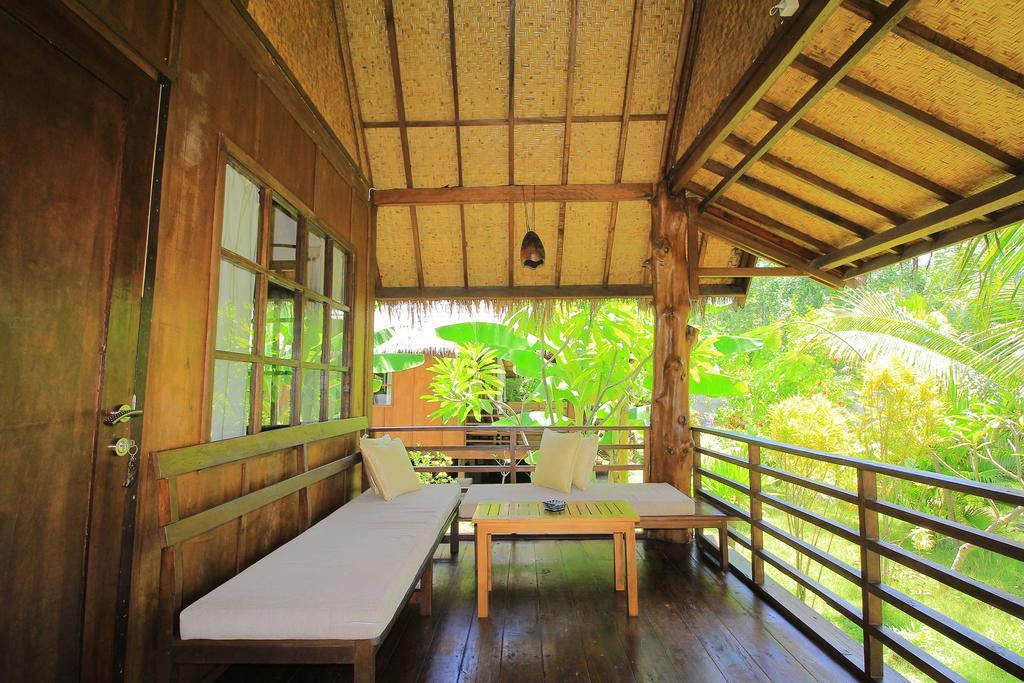 Adeng-Adeng Bungalows Gili Meno Bilik gambar